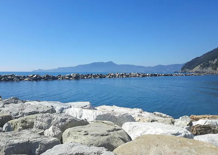 2 Bedroom Lovely In Chiavari