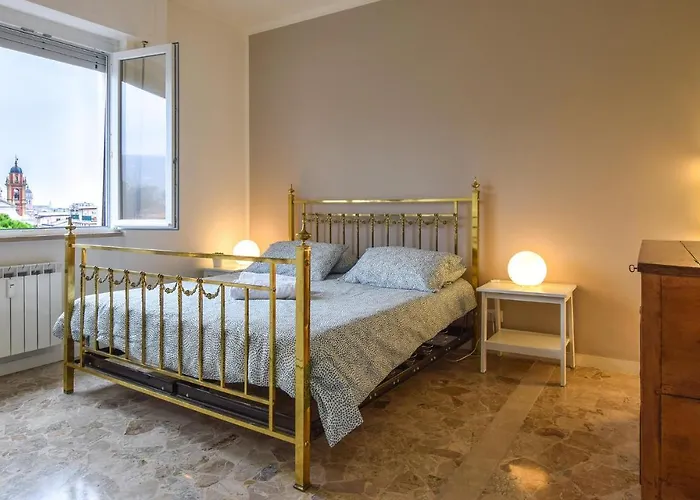 2 Bedroom Lovely In *