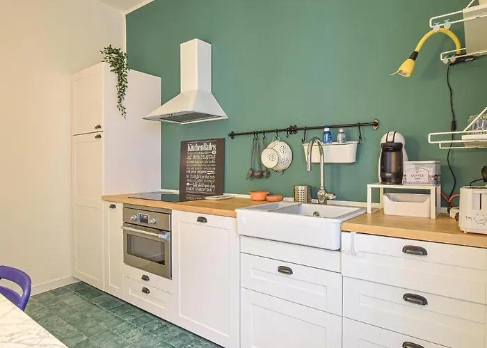 Lejlighed 2 Bedroom Lovely In *