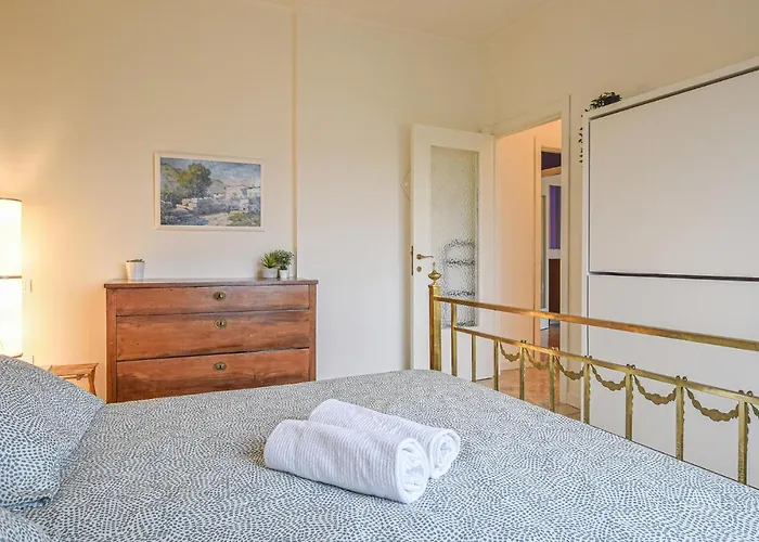 Lejlighed 2 Bedroom Lovely In *