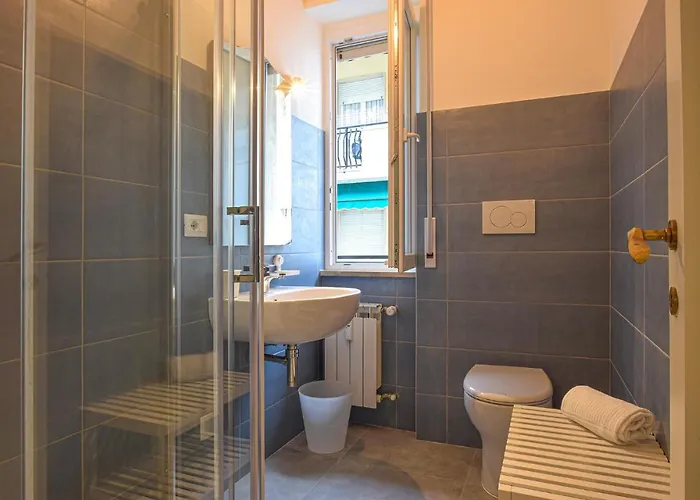2 Bedroom Lovely In *